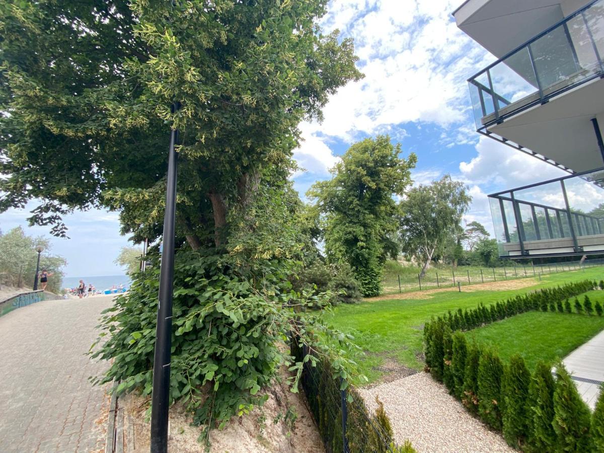 Ferienwohnung Przy Plazy - Z Prywatnym Ogrodkiem Rezydencja Niechorze Exterior foto